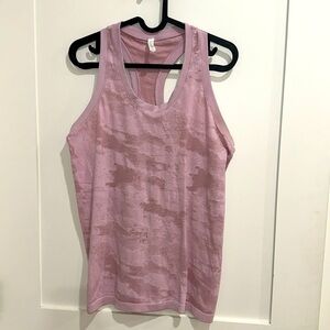 Athleta momentum camo tank purple L